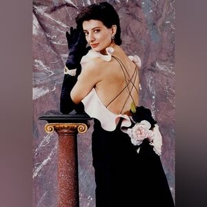 Vintage velvet dress size M by measurements